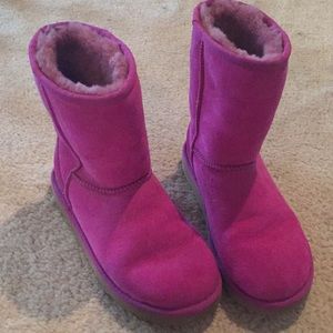 Girls Ugg boots.